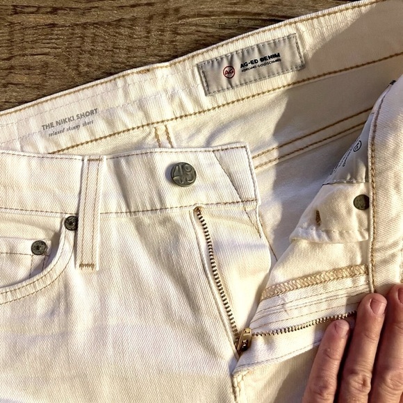AG Nikki Denim Shorts in White. - Picture 5 of 6
